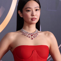 Jennie at 40th Golden Disc Awards 01